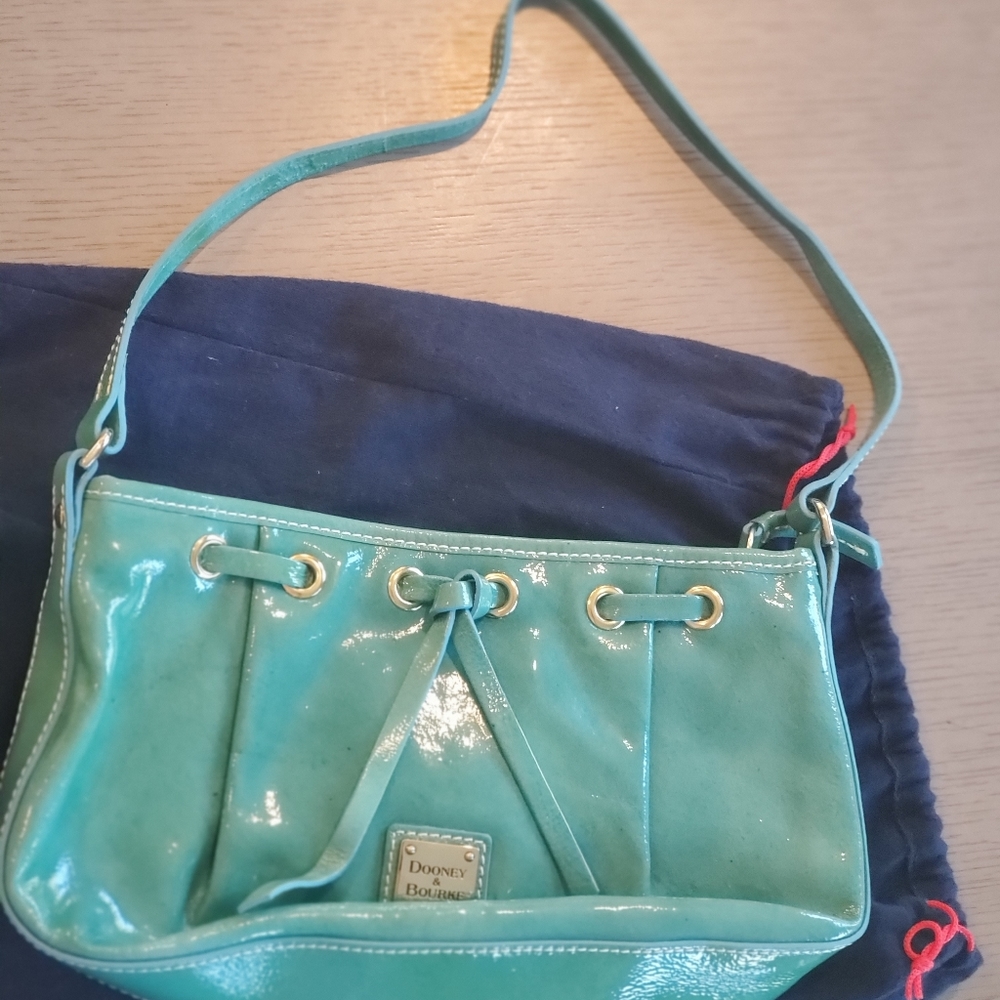 Dooney & Bourke small gree shoulder bag